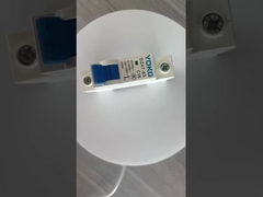 เซอร์กิตเบรกเกอร์ 1/2/3/4 ขั้ว DZ47 สวิตช์อากาศเพื่อความปลอดภัยทางไฟฟ้า MCB