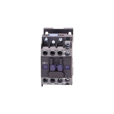 32A 220VAC 3 ต้นอุตสาหกรรม AC Contactor กับ IP20 และสกรูหรือ DIN รถไฟฟ้าการติดตั้ง