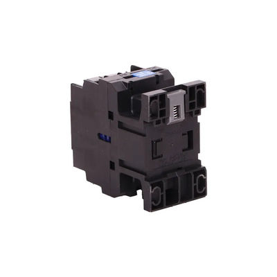 32A 220VAC 3 ต้นอุตสาหกรรม AC Contactor กับ IP20 และสกรูหรือ DIN รถไฟฟ้าการติดตั้ง